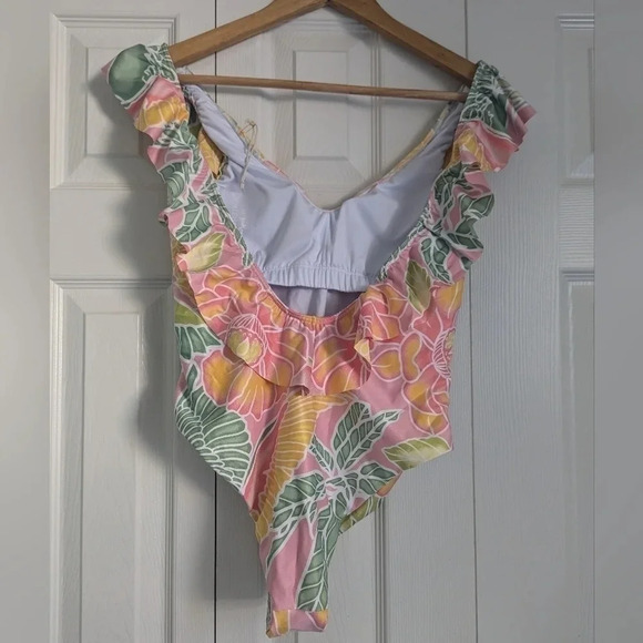 NWT Kenny Flowers Bahamas Floral Ruffle One Piece Medium Pink Orange Yellow - Picture 8 of 8